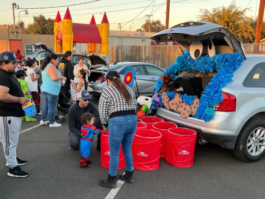 Porterville First Assembly of God Trunk or Treat