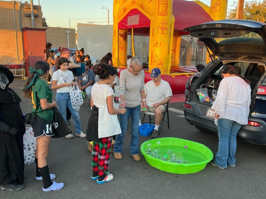 Porterville First Assembly of God Trunk or Treat